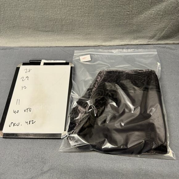 Laetitia Hecht INEPTIE Paris Pants Womens FR 40 US 28x29 Black Silk Velvet - Picture 10 of 10